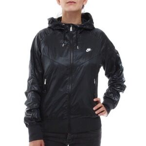 Nike Women's The Windrunner Jacket